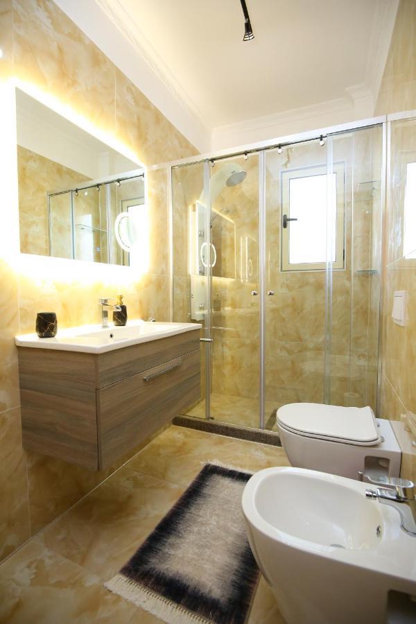 Tafa Deluxe Apartment Vlorë 外观 照片