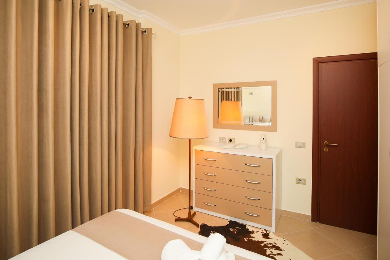 Tafa Deluxe Apartment Vlorë 外观 照片