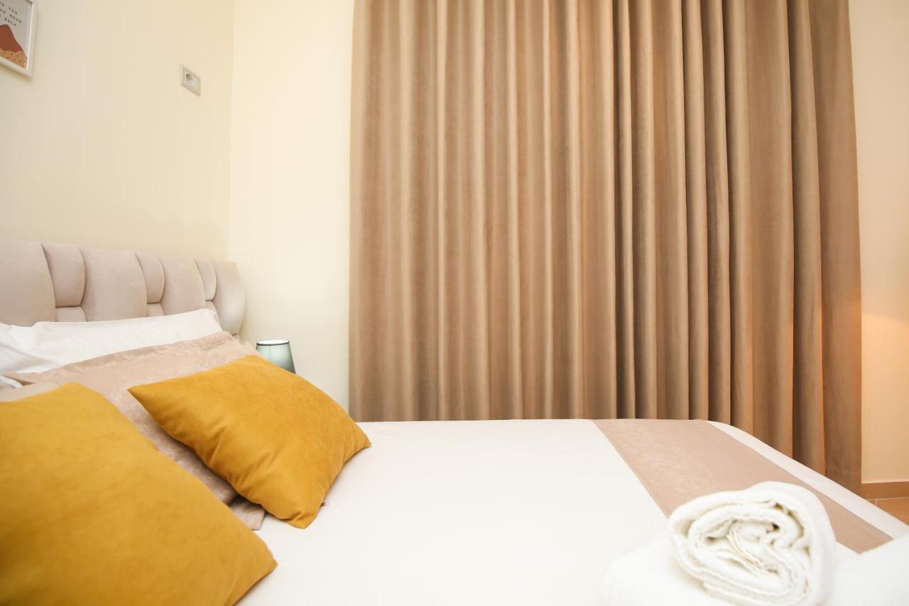Tafa Deluxe Apartment Vlorë 外观 照片